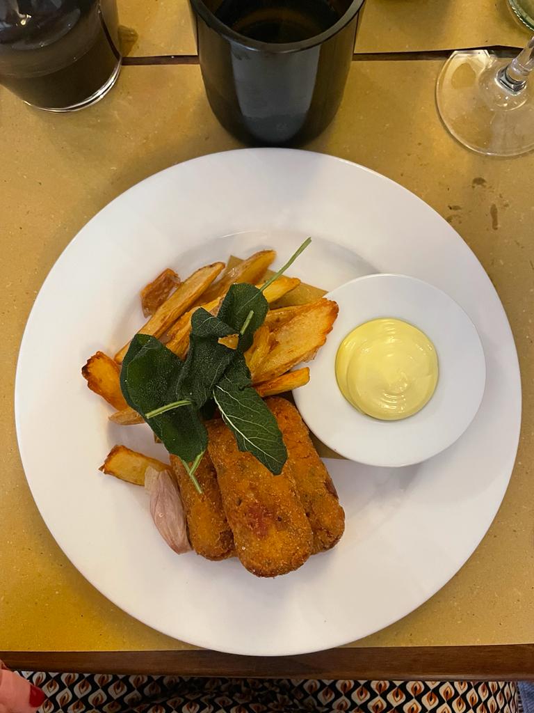 Polpette di lesso fritte con maionese - Trattoria Maga Magò - Borgo Allegri 58/r - Firenze